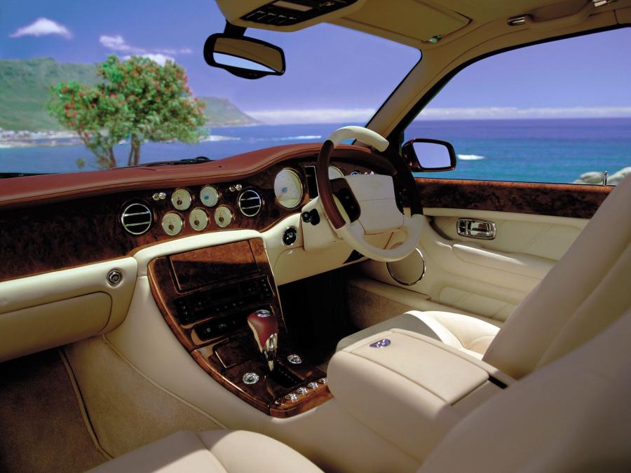  Bentley Arnage R 2002 года  (фото 3 из 5)